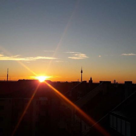 Fair Messe Rooftop Loft In Nuernberg Nuremberga Exterior foto
